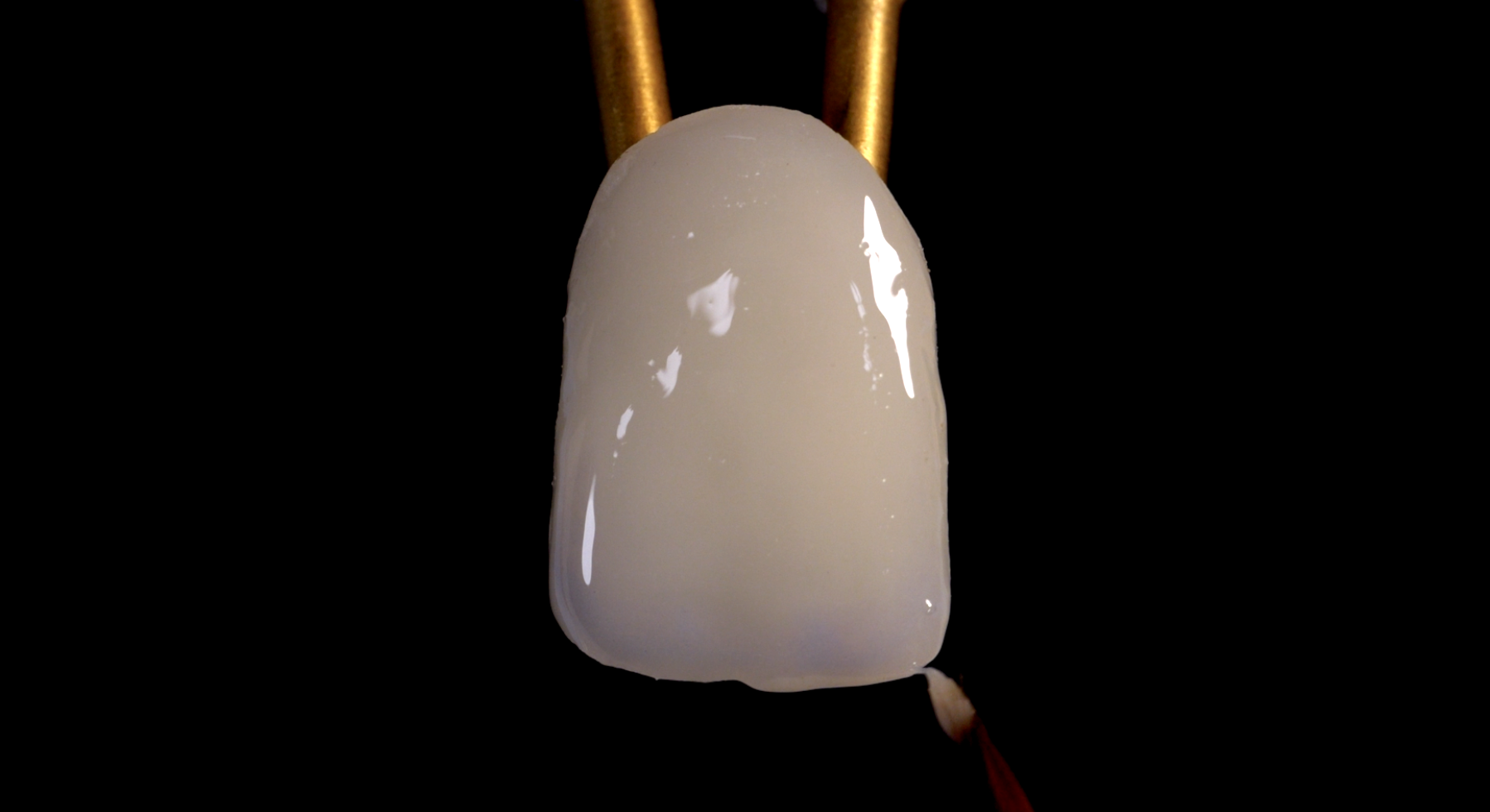 MiYO 850 e.max Incisal Egde